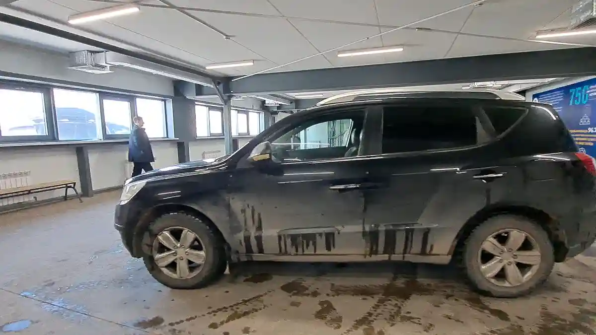 Geely Emgrand X7 2014 года за 4 000 000 тг. в Астана