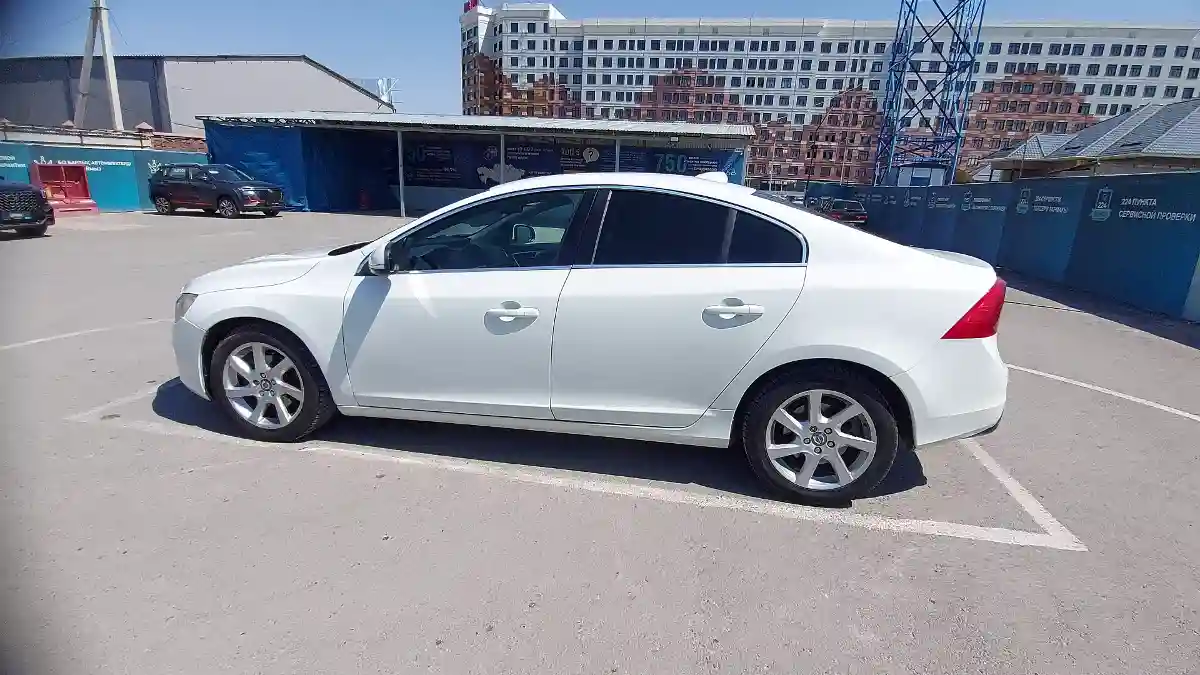 Volvo S60 2015 года за 8 500 000 тг. в Шымкент