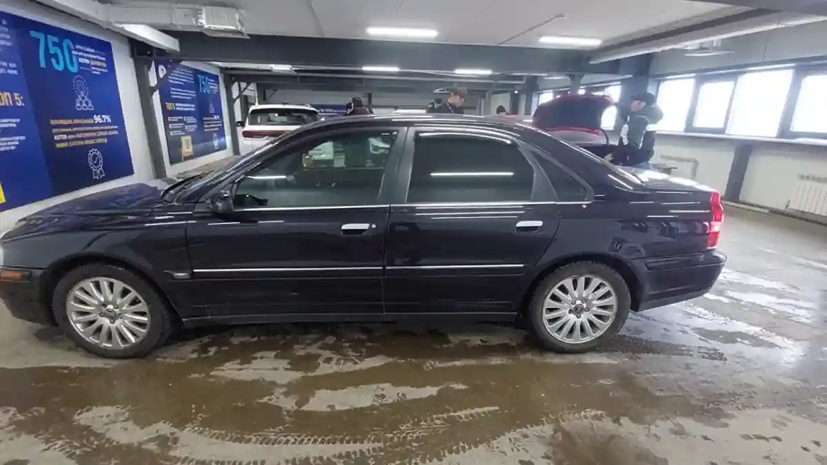 Volvo S80 2005 года за 4 000 000 тг. в Астана