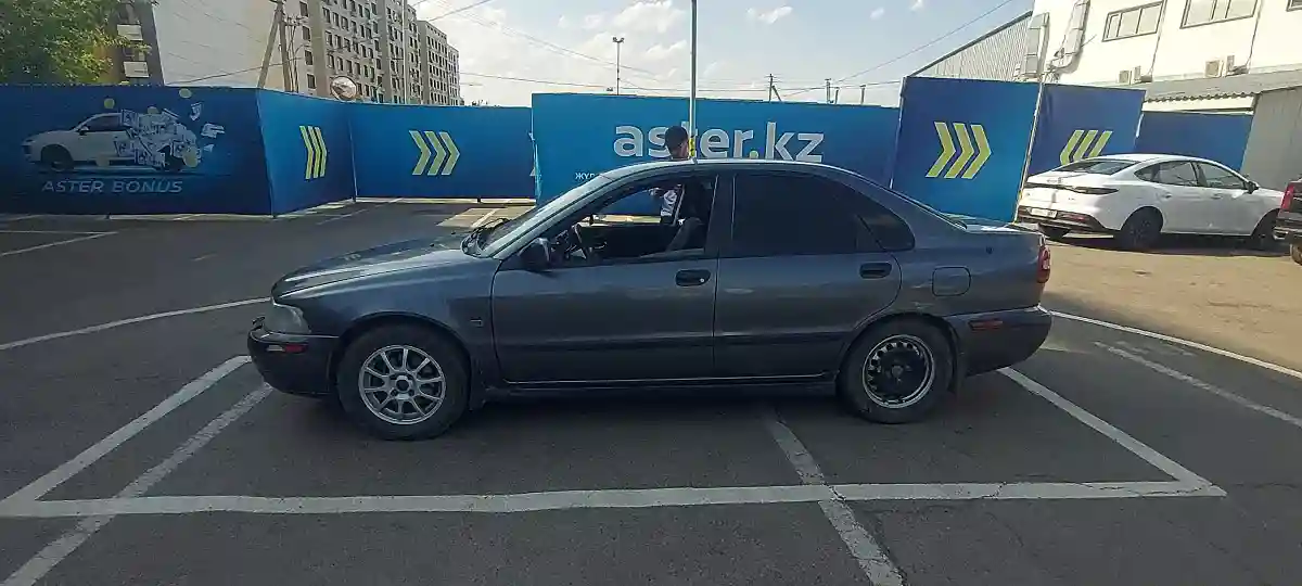 Volvo S40 2002 года за 1 590 000 тг. в Алматы