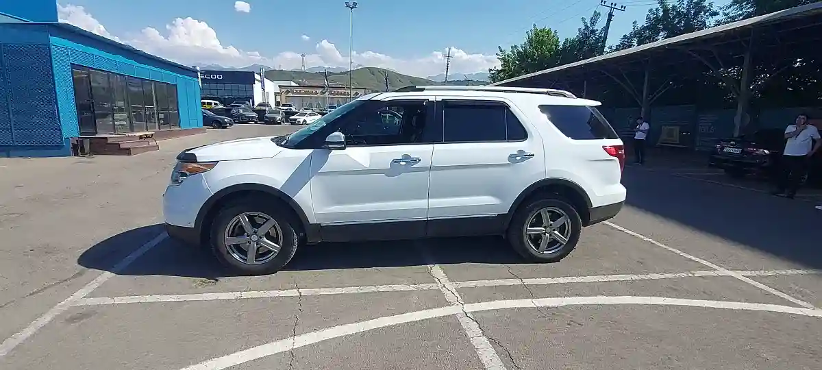 Ford Explorer 2013 года за 10 000 000 тг. в Алматы