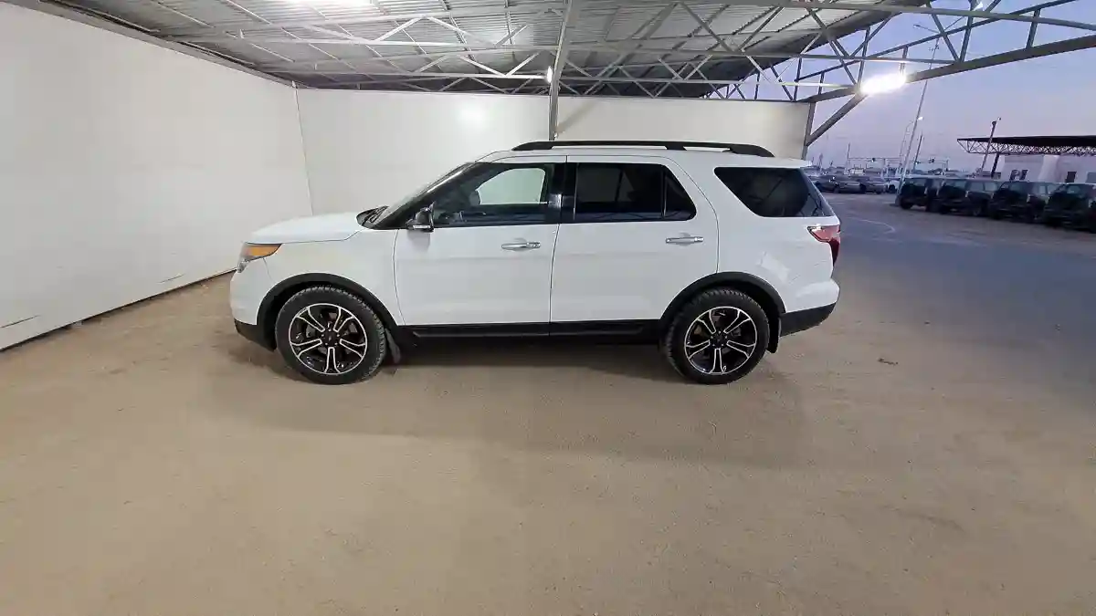 Ford Explorer 2013 года за 10 370 000 тг. в Кызылорда