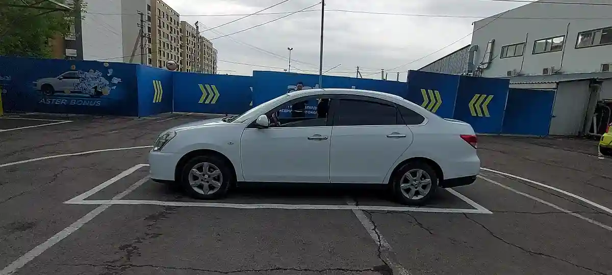 Nissan Almera 2018 года за 5 500 000 тг. в Алматы