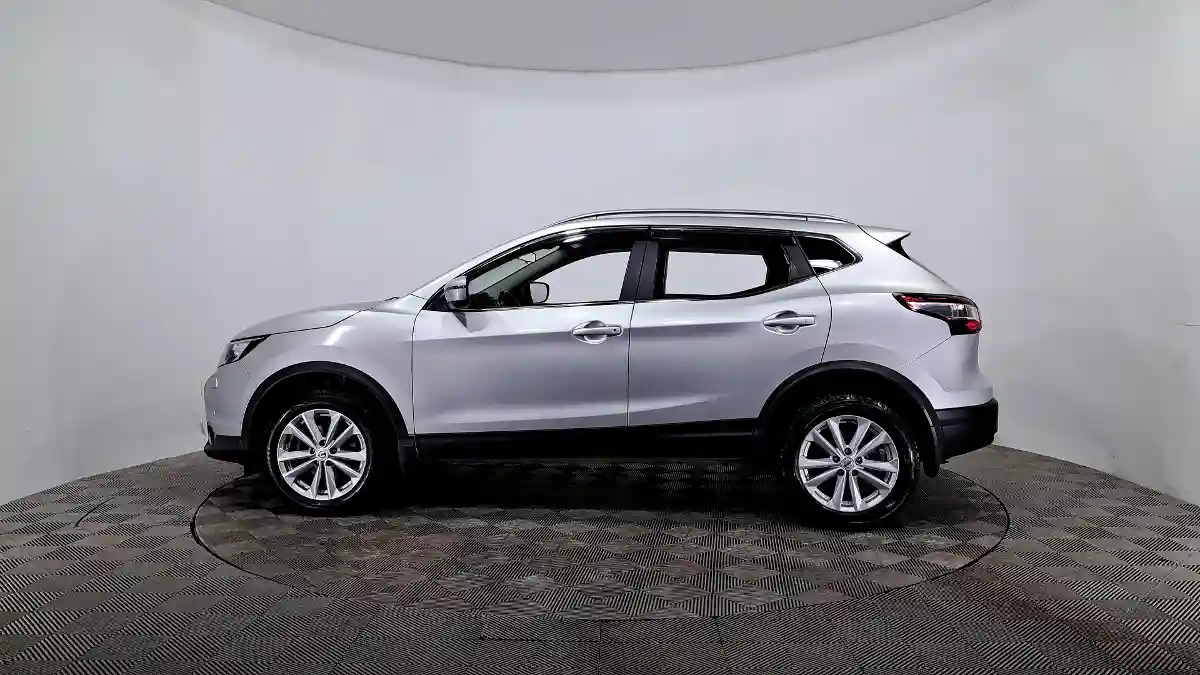 Nissan Qashqai 2018 года за 8 390 000 тг. в Астана