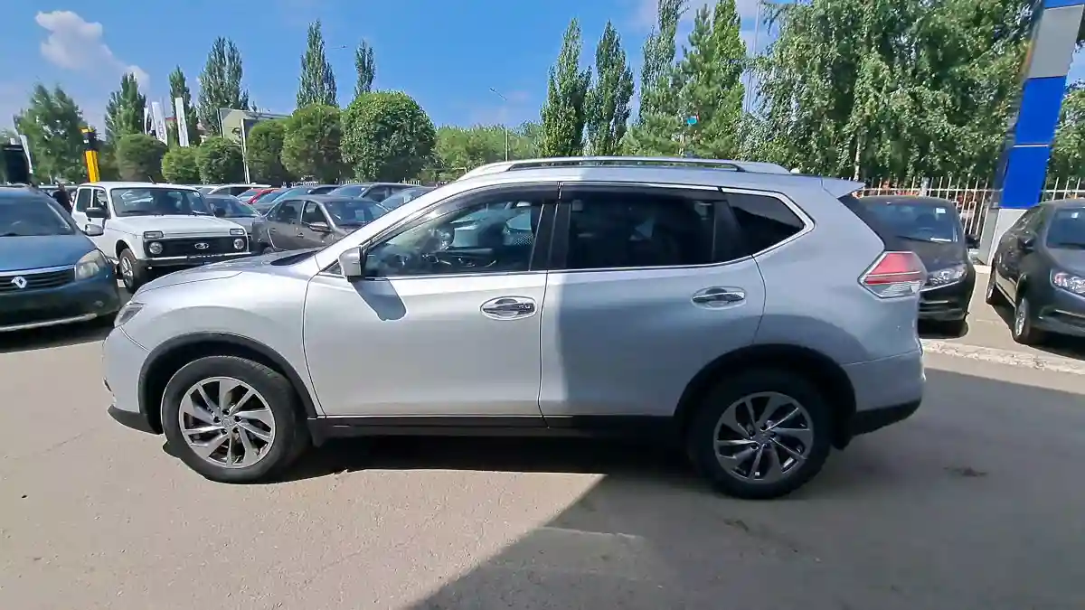 Nissan X-Trail 2015 года за 7 890 000 тг. в Костанай