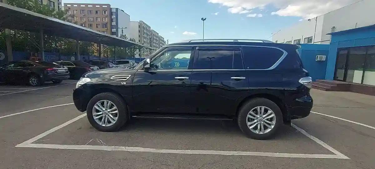 Nissan Patrol 2012 года за 13 500 000 тг. в Алматы