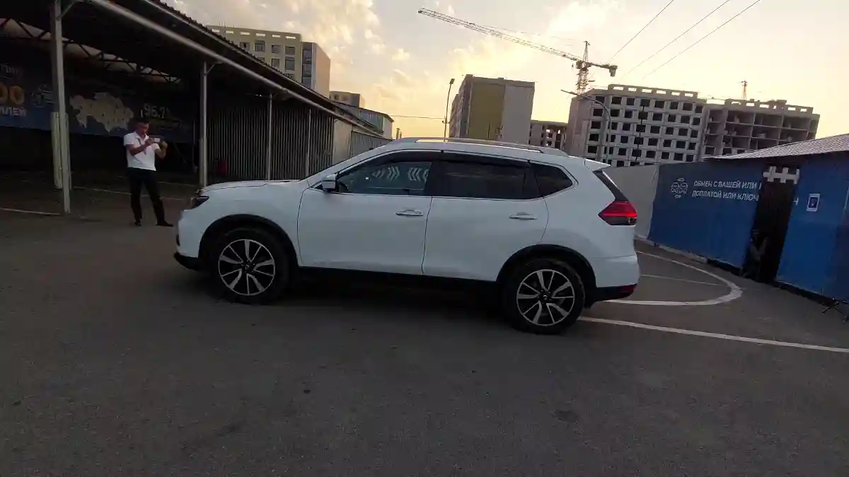 Nissan X-Trail 2019 года за 15 000 000 тг. в Алматы