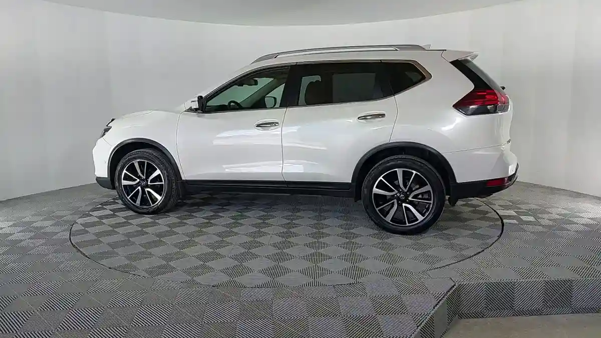 Nissan X-Trail 2020 года за 14 362 000 тг. в Актау