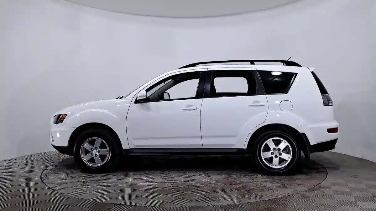 Mitsubishi Outlander 2011 года за 6 250 000 тг. в Астана