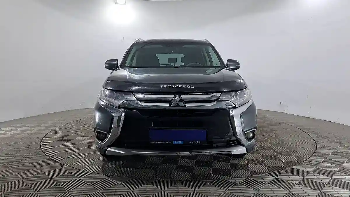 Mitsubishi Outlander 2018 года за 7 110 000 тг. в Павлодар