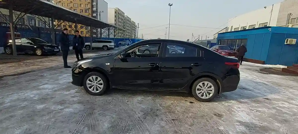 Kia Rio 2018 года за 7 000 000 тг. в Алматы