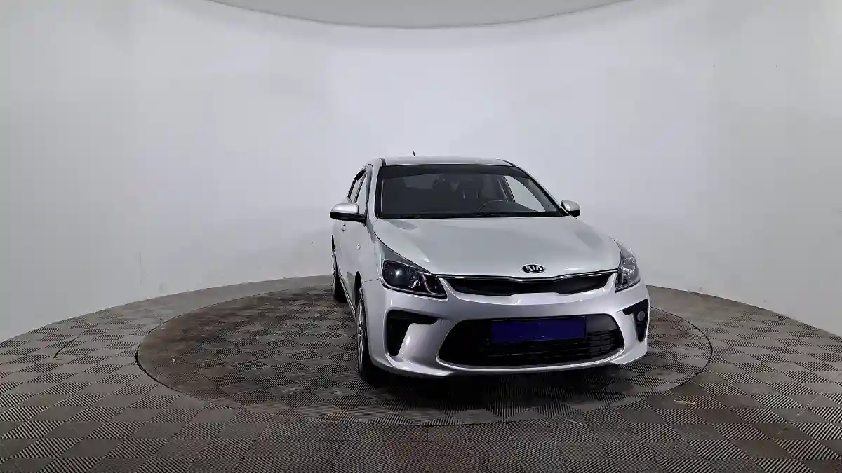 Kia Rio 2018 года за 7 250 000 тг. в Астана