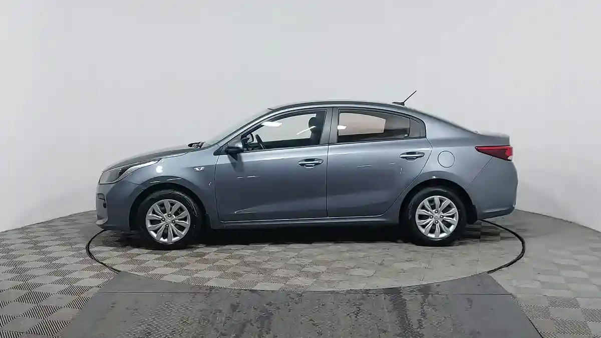 Kia Rio 2019 года за 7 370 000 тг. в Астана