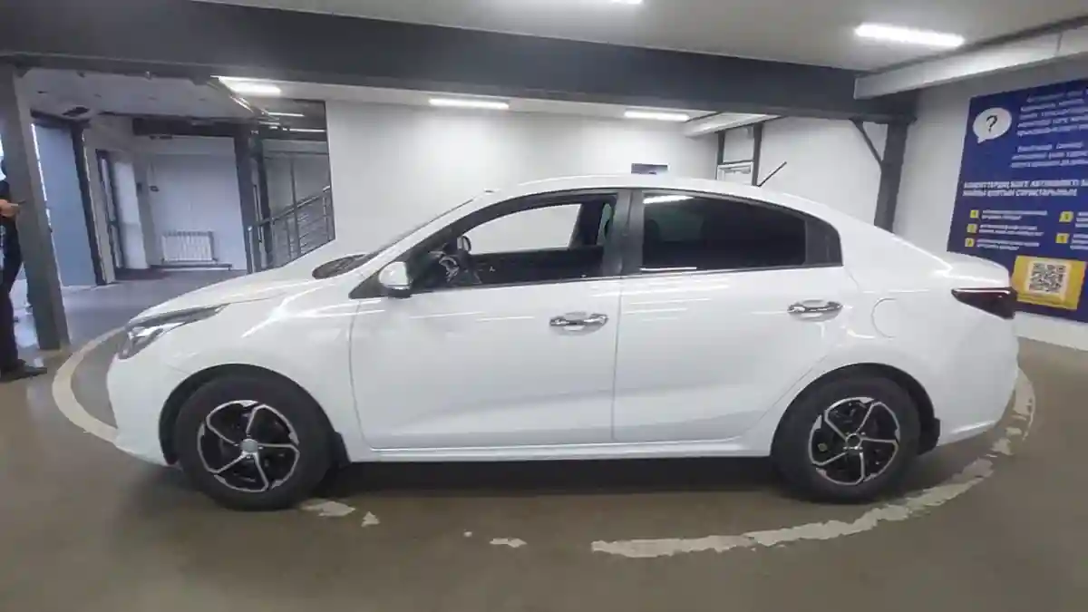 Kia Rio 2019 года за 7 000 000 тг. в Астана