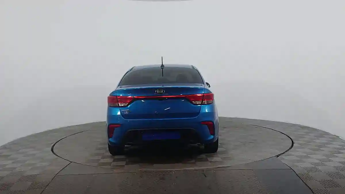 Kia Rio 2020 года за 7 590 000 тг. в Астана