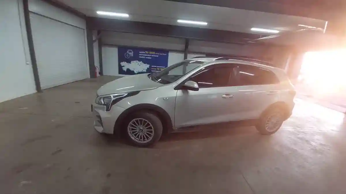 Kia Rio 2020 года за 8 000 000 тг. в Астана