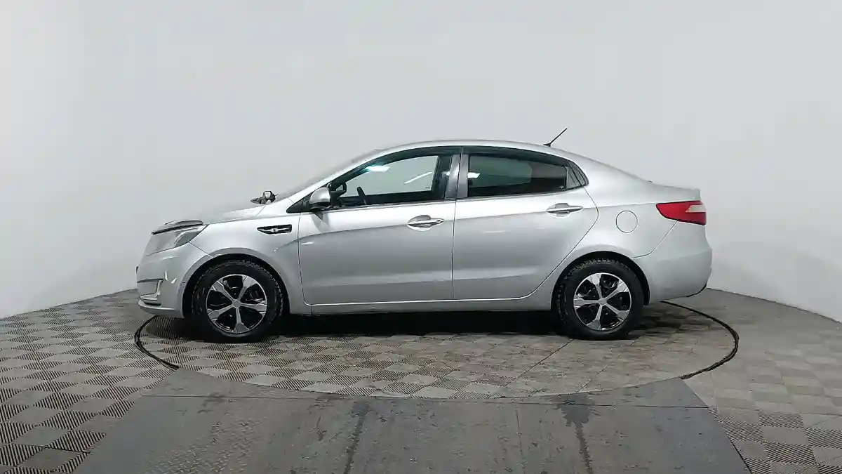 Kia Rio 2014 года за 3 890 000 тг. в Астана