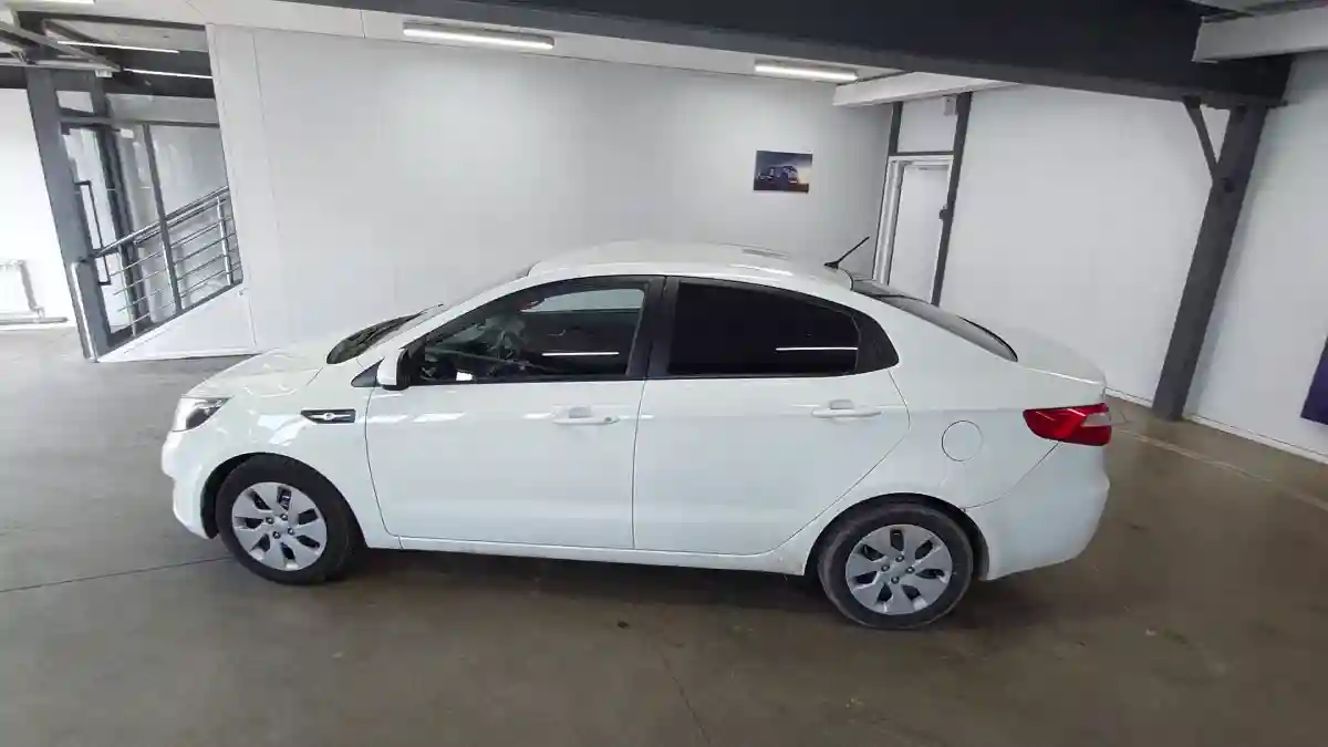 Kia Rio 2015 года за 4 000 000 тг. в Астана