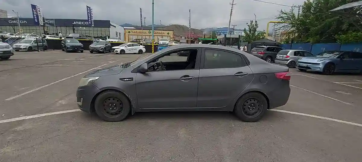 Kia Rio 2013 года за 2 800 000 тг. в Алматы