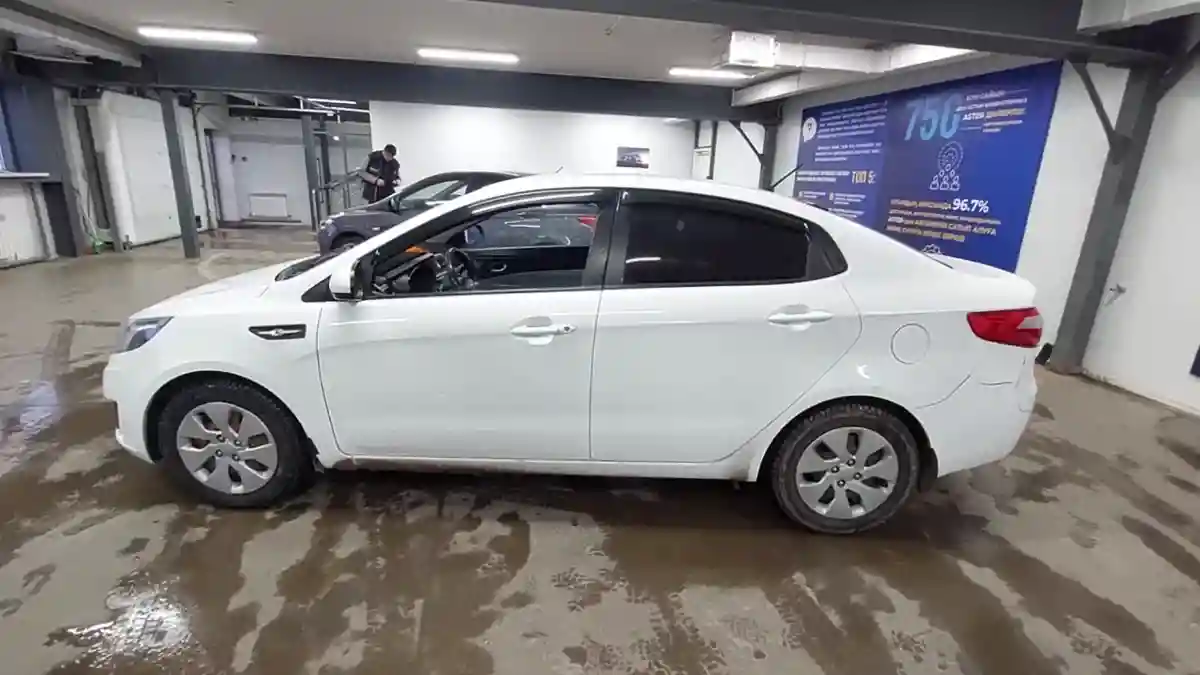 Kia Rio 2015 года за 4 500 000 тг. в Астана