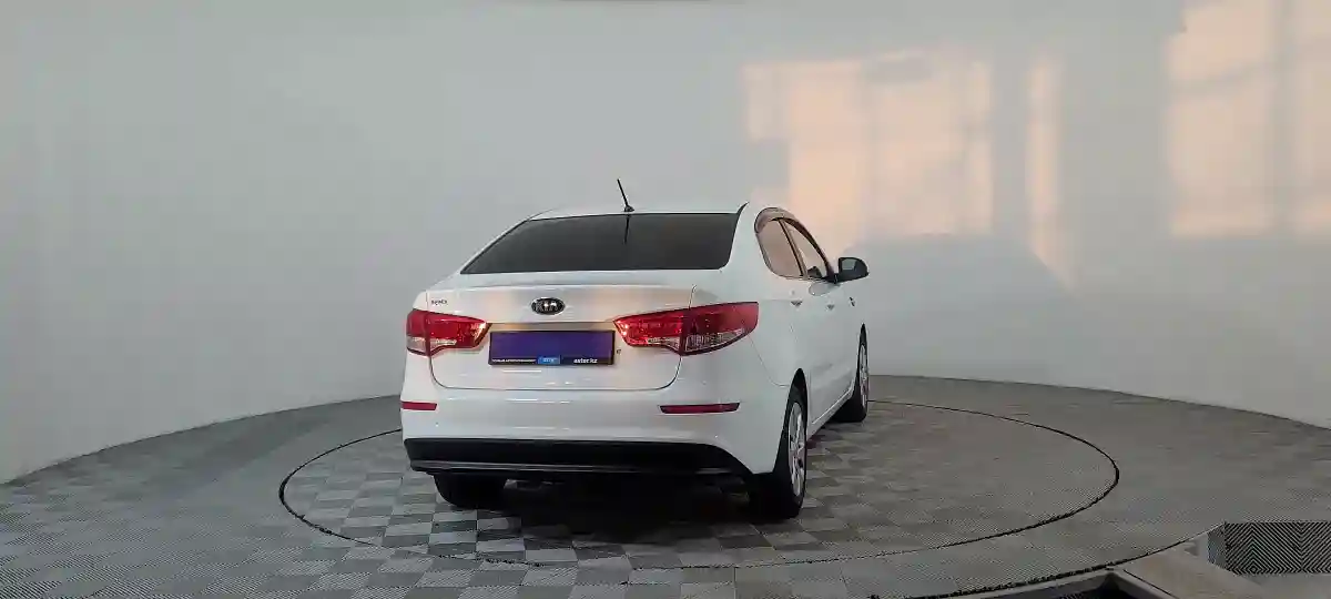 Kia Rio 2015 года за 5 915 000 тг. в Караганда