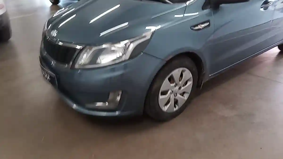 Kia Rio 2013 года за 400 000 тг. в Астана