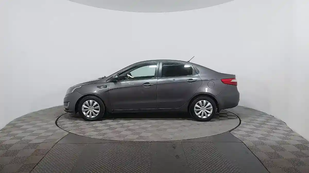 Kia Rio 2015 года за 3 990 000 тг. в Астана