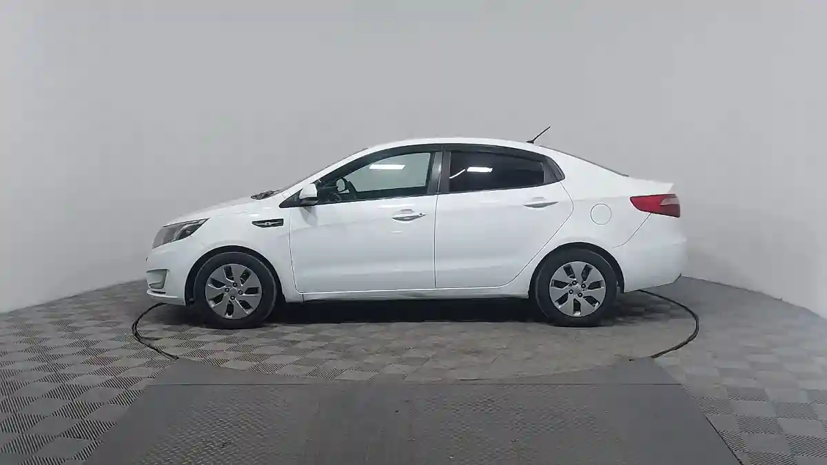 Kia Rio 2015 года за 4 190 000 тг. в Астана