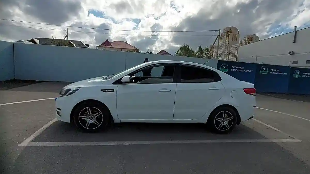 Kia Rio 2015 года за 4 500 000 тг. в Шымкент