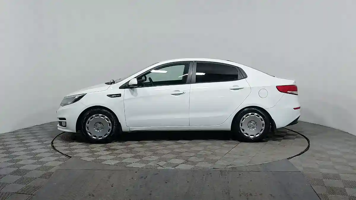 Kia Rio 2017 года за 4 760 000 тг. в Астана