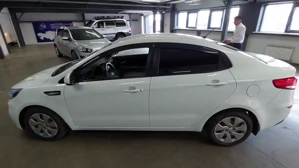 Kia Rio 2015 года за 5 200 000 тг. в Астана