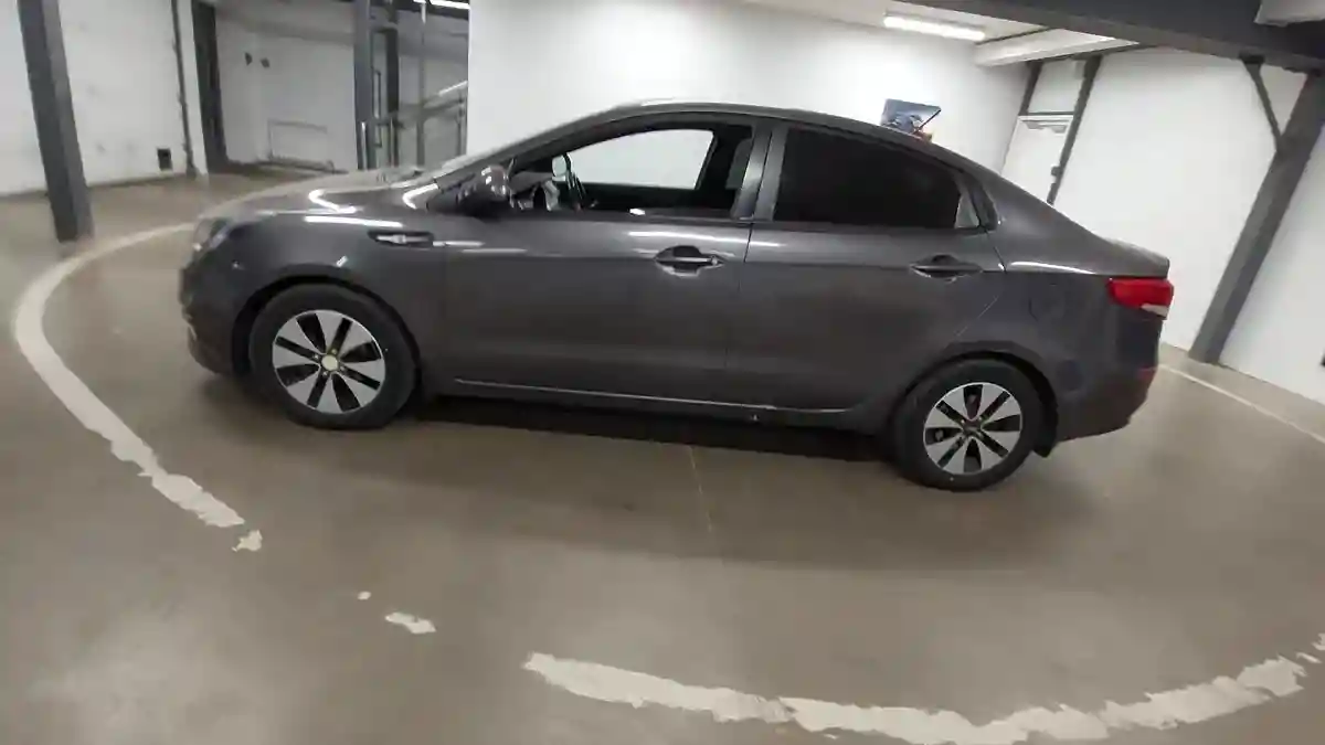 Kia Rio 2015 года за 5 000 000 тг. в Астана