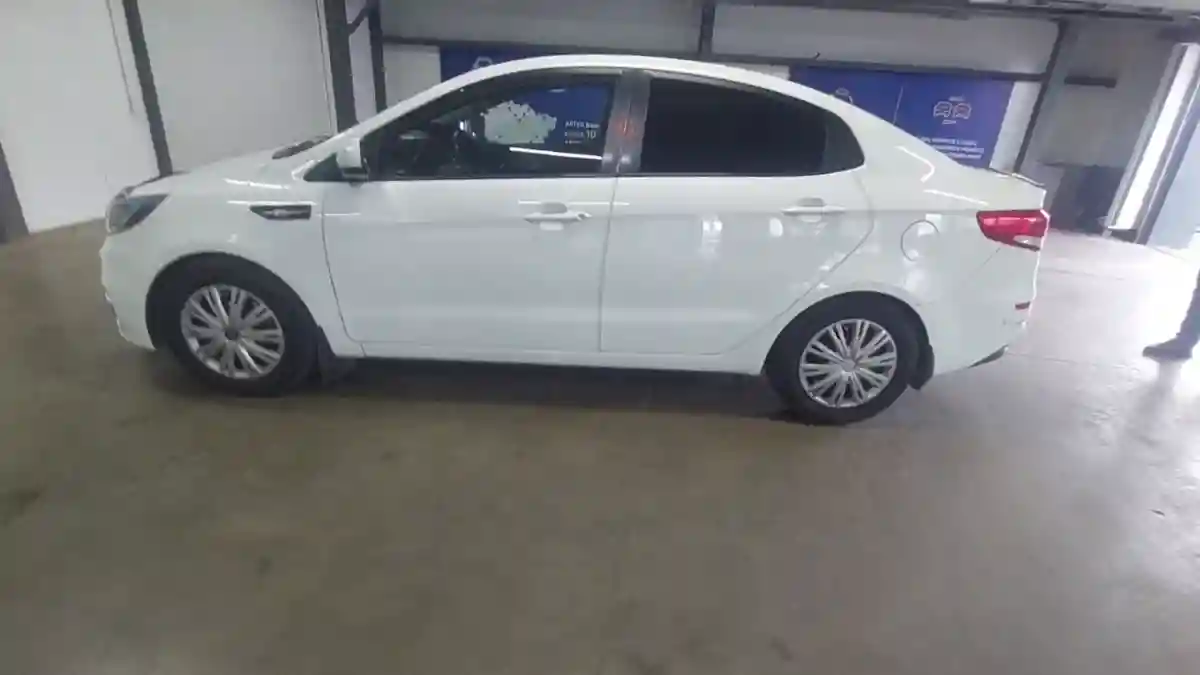 Kia Rio 2015 года за 6 200 000 тг. в Астана