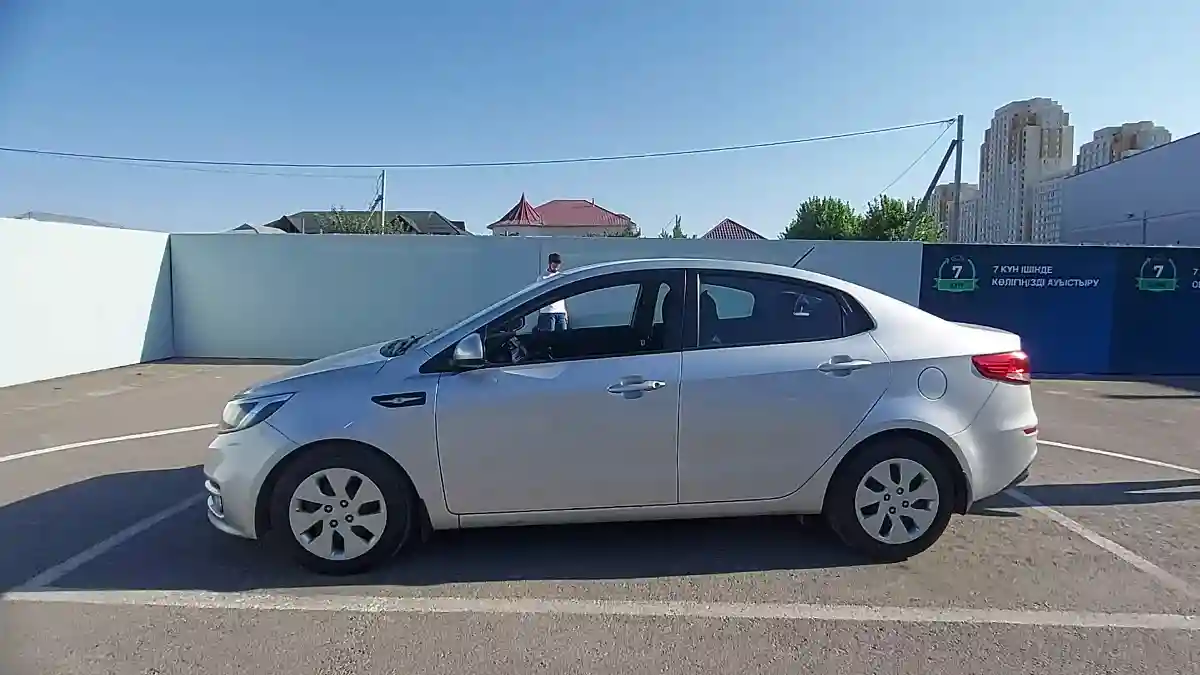 Kia Rio 2015 года за 6 300 000 тг. в Шымкент