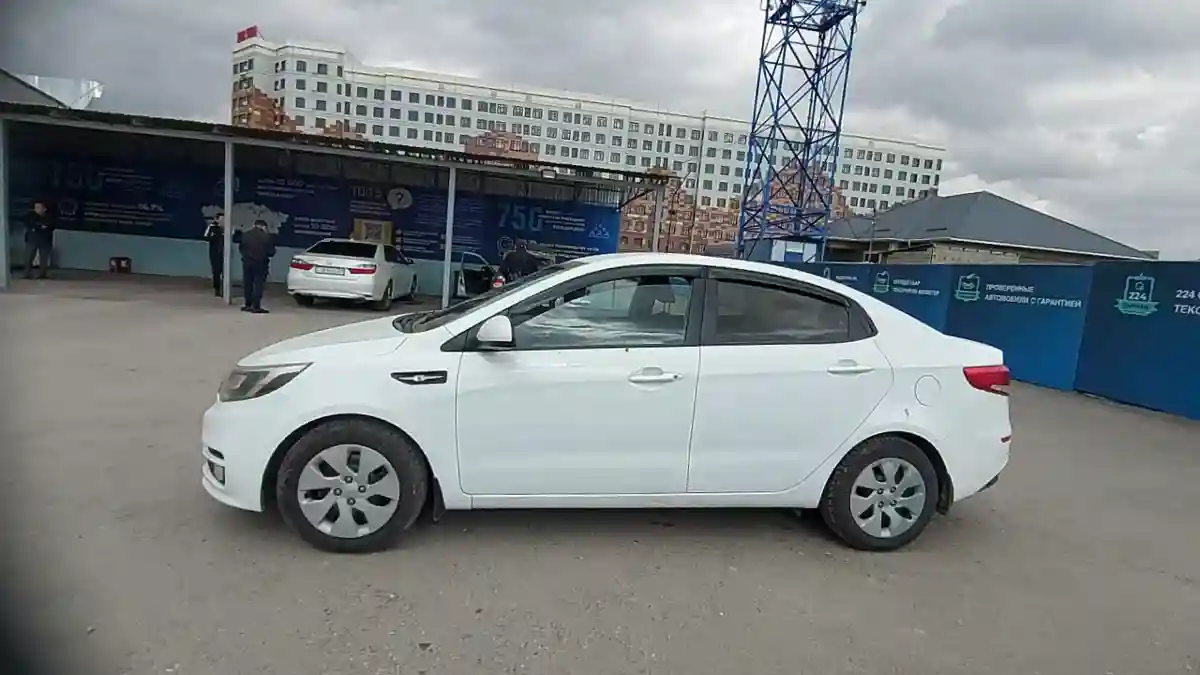 Kia Rio 2015 года за 6 500 000 тг. в Шымкент