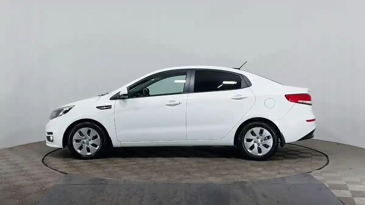 Kia Rio 2017 года за 6 990 000 тг. в Астана
