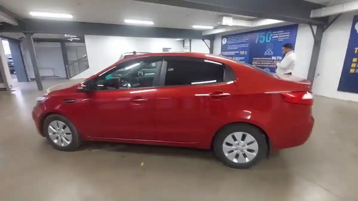Kia Rio 2015 года за 5 200 000 тг. в Астана
