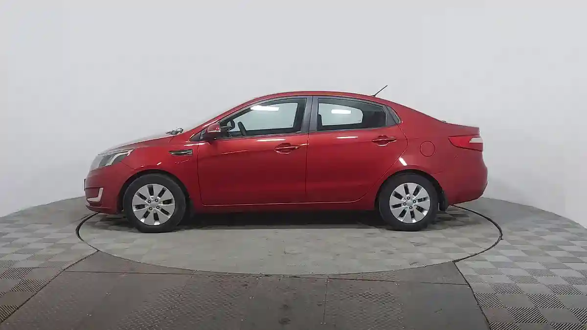 Kia Rio 2013 года за 5 600 000 тг. в Астана