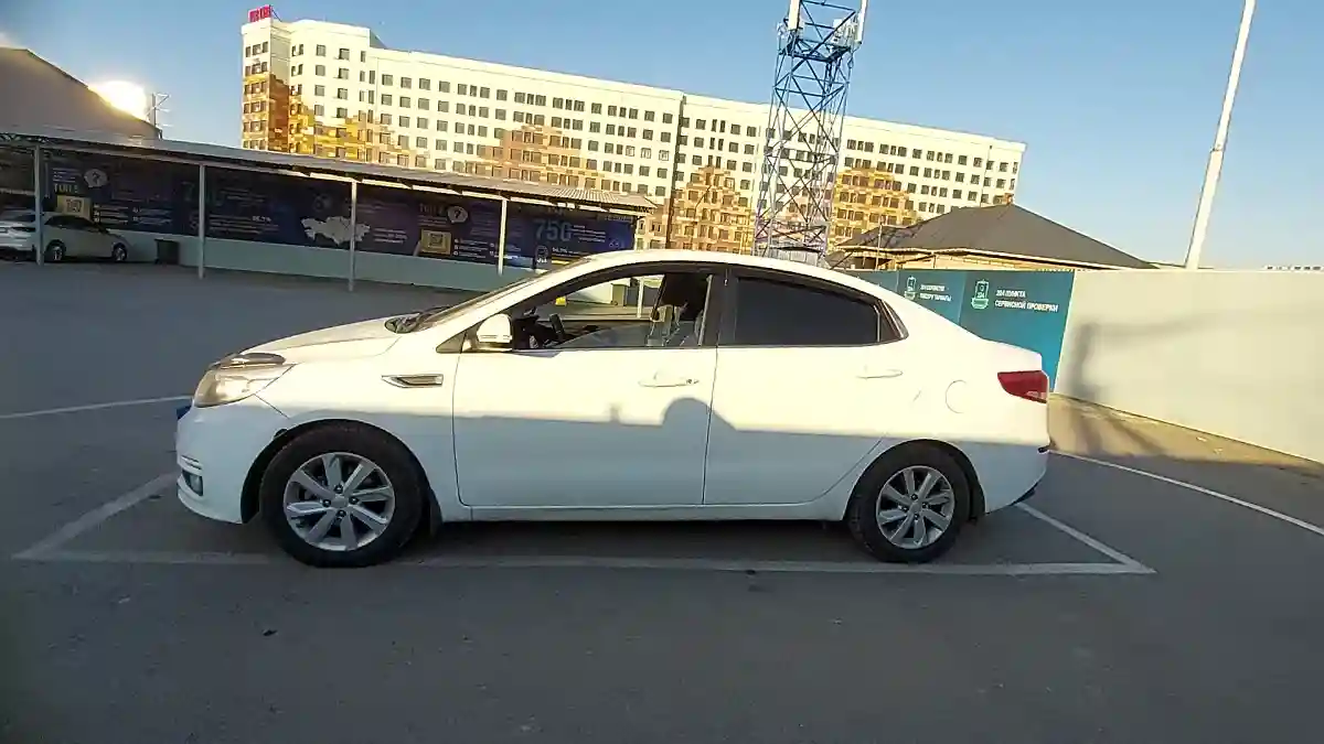 Kia Rio 2015 года за 6 200 000 тг. в Шымкент