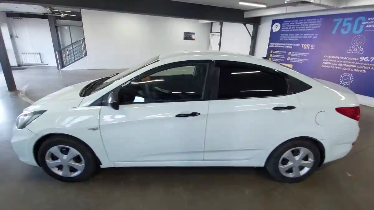 Hyundai Solaris 2013 года за 4 500 000 тг. в Астана