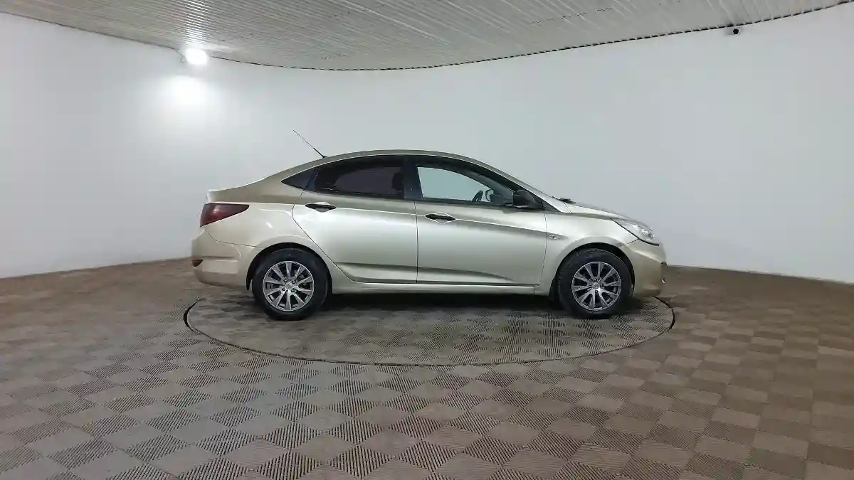 Hyundai Solaris 2011 года за 4 120 000 тг. в Шымкент
