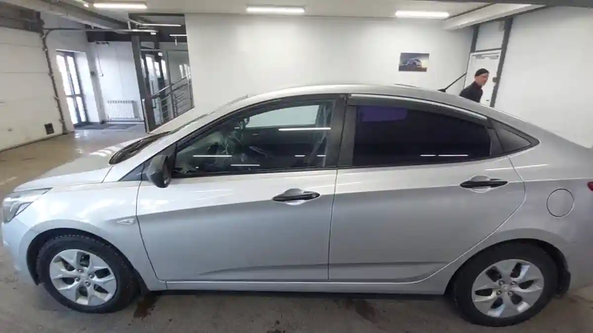 Hyundai Solaris 2015 года за 5 600 000 тг. в Астана