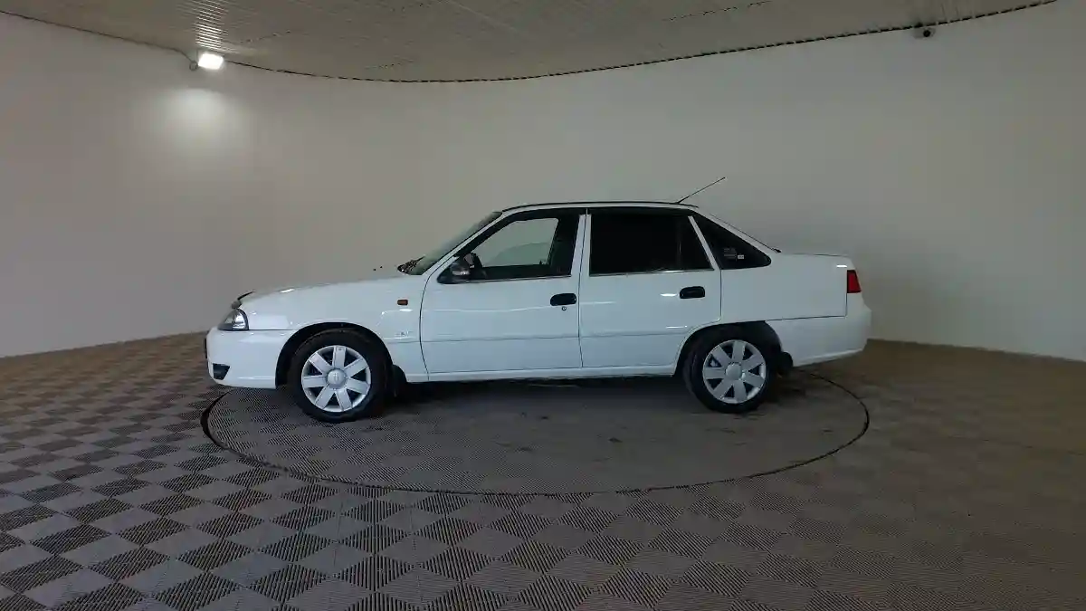 Hyundai Solaris 2015 года за 3 890 000 тг. в Шымкент