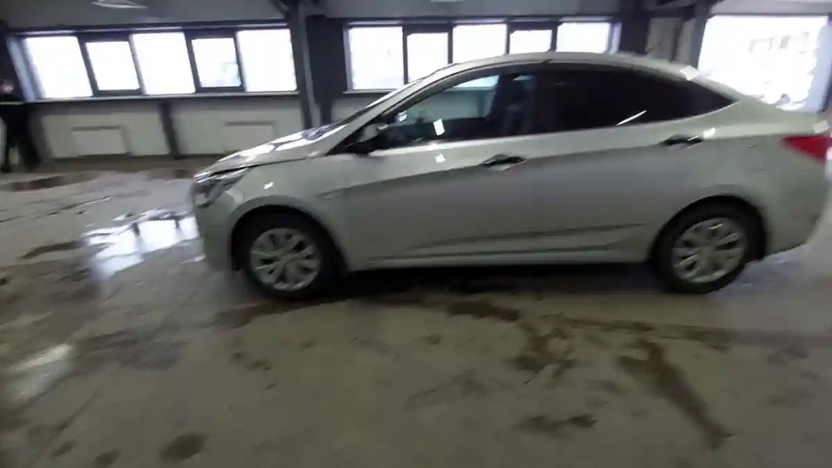 Hyundai Solaris 2015 года за 5 500 000 тг. в Астана