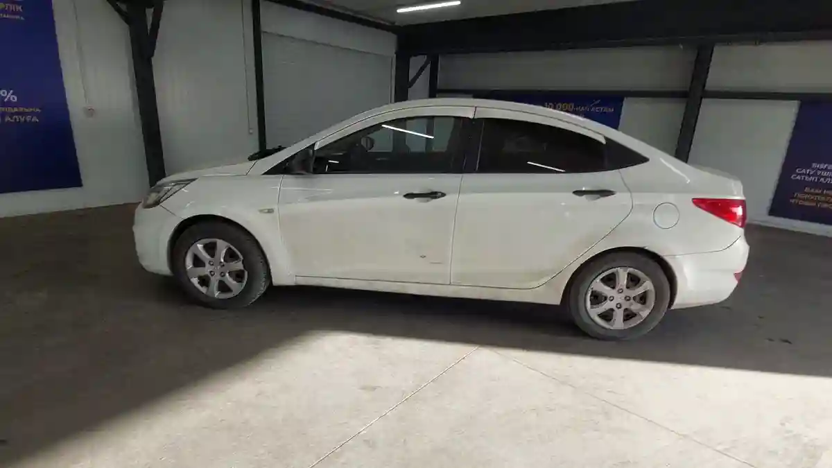 Hyundai Accent 2014 года за 3 500 000 тг. в Астана