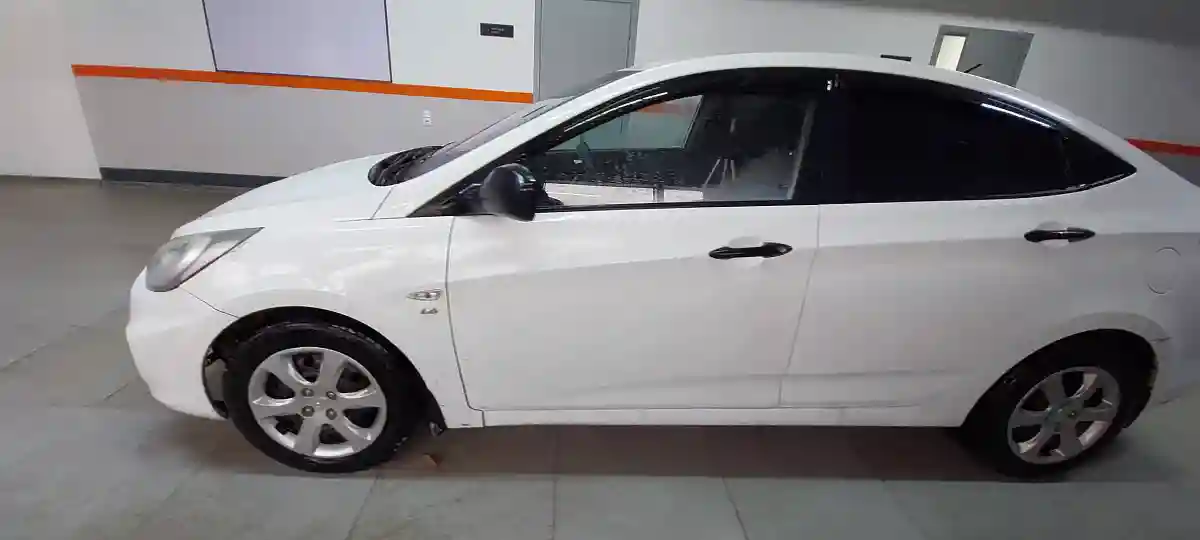 Hyundai Accent 2014 года за 3 800 000 тг. в Уральск