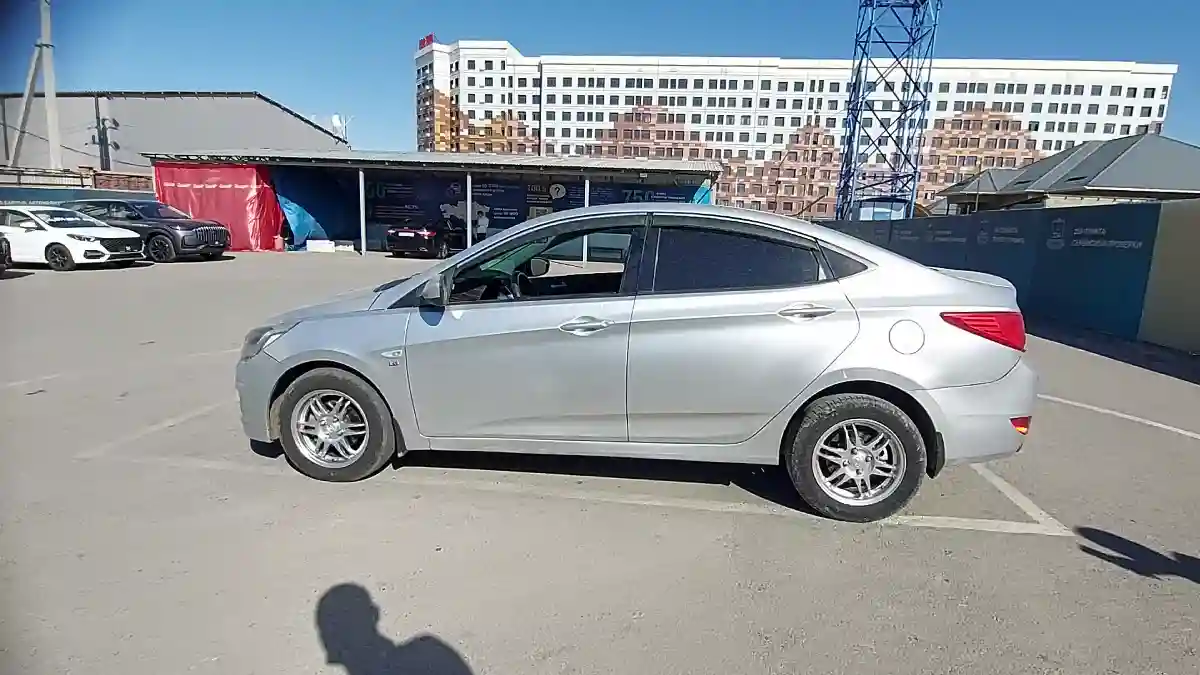 Hyundai Solaris 2015 года за 3 500 000 тг. в Шымкент