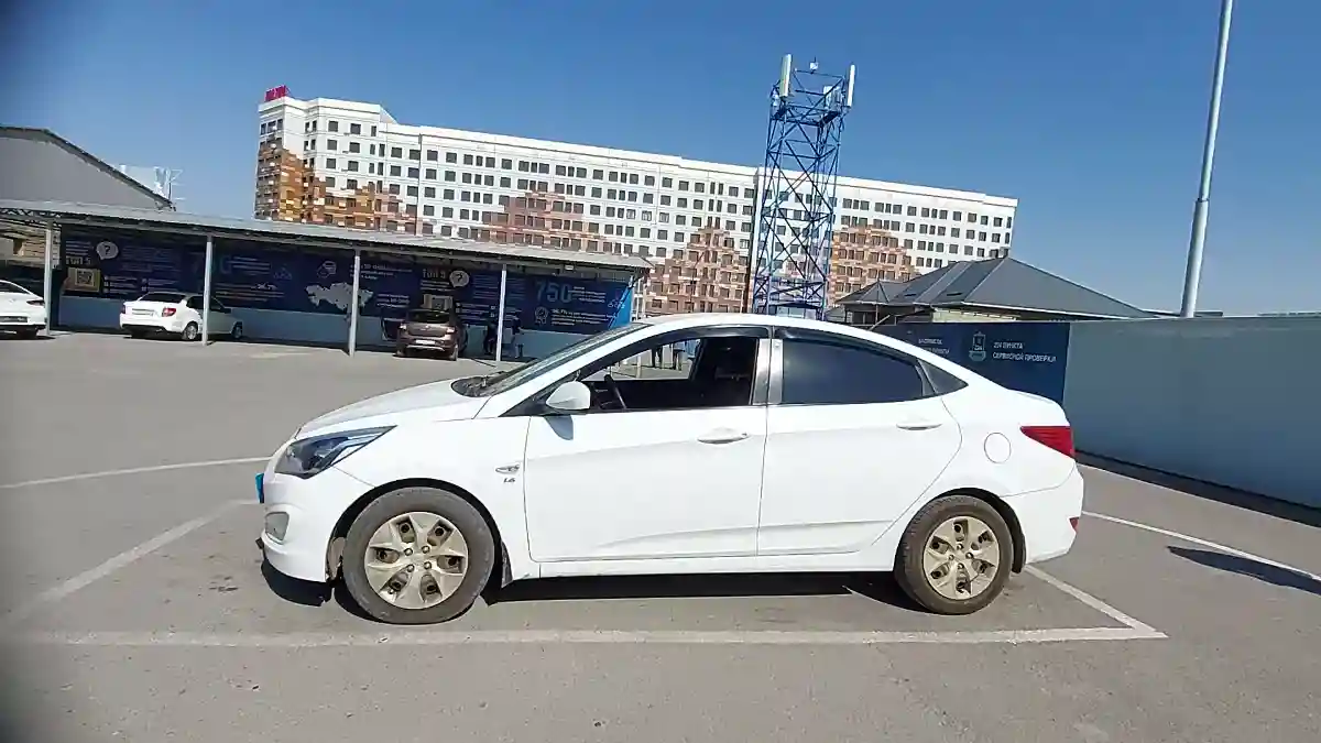 Hyundai Solaris 2015 года за 5 500 000 тг. в Шымкент