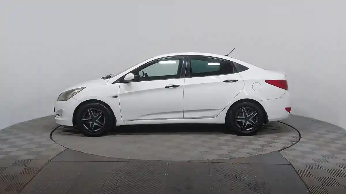 Hyundai Accent 2015 года за 3 590 000 тг. в Астана