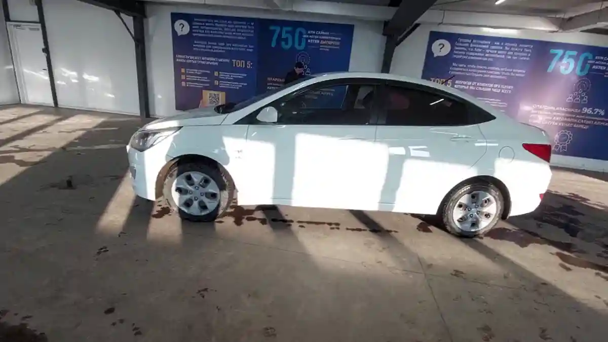 Hyundai Accent 2015 года за 4 000 000 тг. в Астана